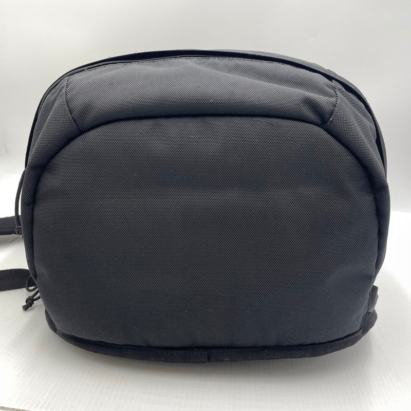 【現状渡し品】【メンズ】 FCRB エフシーレアルブリストル × NEW ERA ニュー エラ 別注コラボ 18AW BRISTOL SPORTS PACK FCRB-189082 2018秋冬 ブリストル スポーツ バッグ カバン 188-260817-sa-20-teih カラー：ブラック 万代Net店
