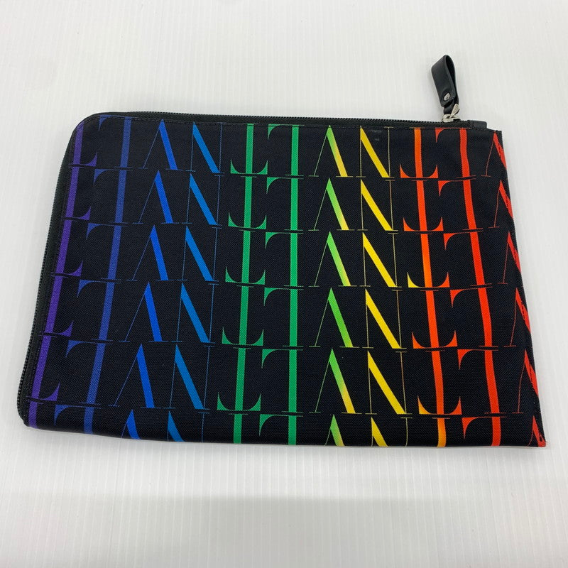 【中古品】【メンズ】 Valentino ヴァレンチノ RAINBOW LOGO CRUTCH BAG レインボー ロゴ クラッチバッグ カバン セカンドバッグ 180-260714-ko-10-tei カラー：ブラック/マルチ 万代Net店