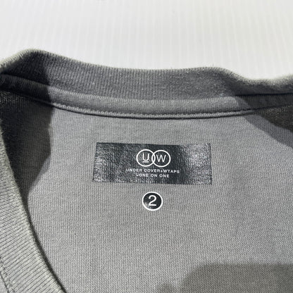 【中古品】【メンズ】 UNDERCOVER アンダーカバー × WTAPS ダブルタップス 別注 コラボ 25SS INDIVIDUALITY SS COTTON TEE 251ZUUCD-CSM06S インディビジュアリティー コットン Tシャツ 半袖 七人の侍 140-260713-yo-09-tei サイズ：2 カラー：グレー 万代Net店