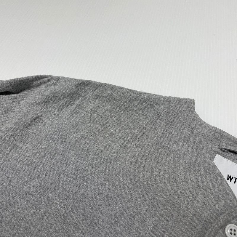 【中古品】【メンズ】 WTAPS ダブルタップス 23SS LEAGUE LS COTTON BASEBALL SHIRT 231TQDT-SHM07 リーグ ロングスリーブ コットン ベースボールシャツ 長袖 トップス 142-260713-yo-10-tei サイズ：01 カラー：グレー 万代Net店
