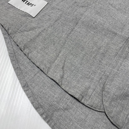 【中古品】【メンズ】 WTAPS ダブルタップス 23SS LEAGUE LS COTTON BASEBALL SHIRT 231TQDT-SHM07 リーグ ロングスリーブ コットン ベースボールシャツ 長袖 トップス 142-260713-yo-10-tei サイズ：01 カラー：グレー 万代Net店