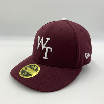 【中古品】【メンズ】 WTAPS ダブルタップス × NEW ERA ニューエラ 別注コラボ 59FIFTY LOW PROFILE CAP POLY TWILL 242NENED-HT02 ロー プロファイル キャップ 帽子 185-260730-yo-13-tei サイズ：７ 3/8 カラー：マルーン 万代Net店