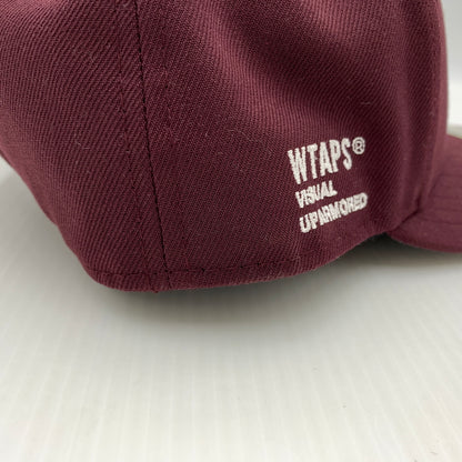 【中古品】【メンズ】 WTAPS ダブルタップス × NEW ERA ニューエラ 別注コラボ 59FIFTY LOW PROFILE CAP POLY TWILL 242NENED-HT02 ロー プロファイル キャップ 帽子 185-260730-yo-13-tei サイズ：７ 3/8 カラー：マルーン 万代Net店