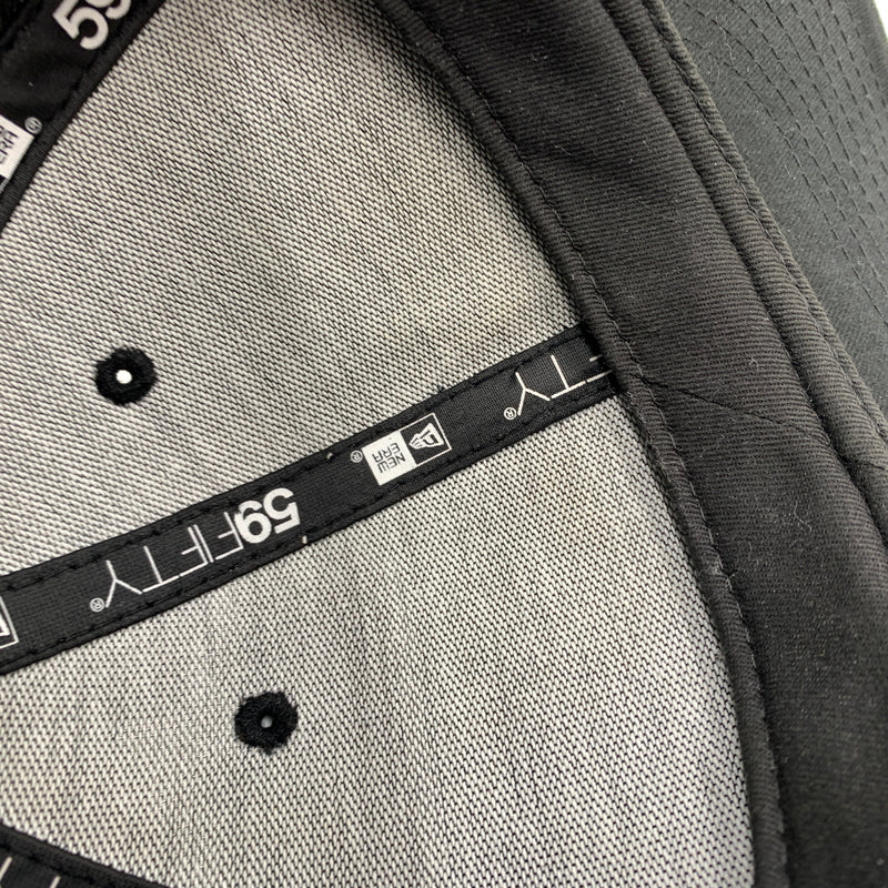 【中古品】【メンズ】 WTAPS ダブルタップス × NEW ERA ニューエラ 別注コラボ 59FIFTY LOW PROFILE CAP POLY. TWILL. NEWERA. LEAGUE ロー プロファイル キャップ 帽子 185-260730-yo-12-tei サイズ：７ 3/8 カラー：ブラック 万代Net店
