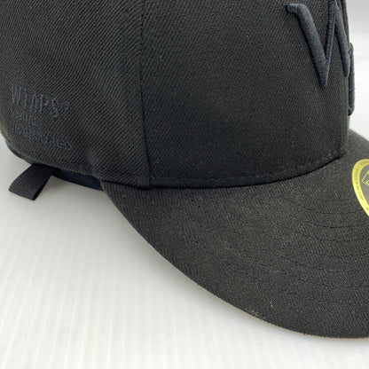 【中古品】【メンズ】 WTAPS ダブルタップス × NEW ERA ニューエラ 別注コラボ 59FIFTY LOW PROFILE CAP POLY. TWILL. NEWERA. LEAGUE ロー プロファイル キャップ 帽子 185-260730-yo-12-tei サイズ：７ 3/8 カラー：ブラック 万代Net店