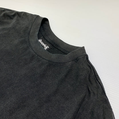 【中古品】【メンズ】 SUPLIER サプライヤー CROSS S/S TEE クロス ショートスリーブ Tシャツ 半袖 トップス ラインストーン 142-260720-ko-34-tei サイズ：M カラー：グレー 万代Net店