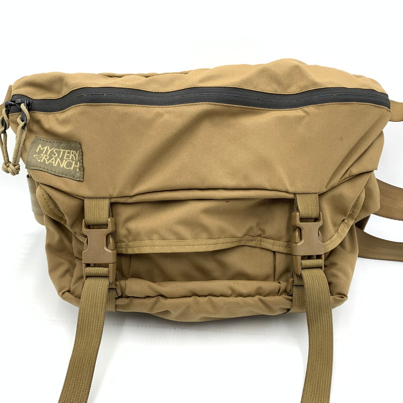 【現状渡し品】【メンズ】 MYSTERY RANCH ミステリーランチ INVADER WASTE BAG インベーダー ウエスト バッグ カバン ボディバッグ メッセンジャーバッグ 188-260723-ko-07-tei カラー：ブラウン 万代Net店