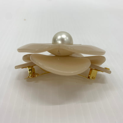 【中古品】【レディース】 ALEXANDRE DE PARIS アレクサンドル ドゥ パリ BARRETTE AA6-17448-04 バレッタ アクセサリー 髪留め アクリルパール 182-260714-ko-07-tei カラー：ベージュ 万代Net店