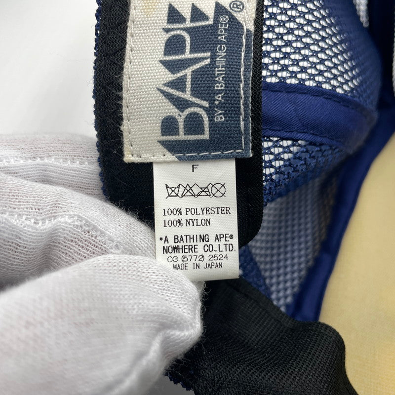 【中古品】【メンズ】 A BATHING APE アベイシングエイプ TRACKER CAP トラッカーキャップ 帽子 メッシュキャップ NFS限定 185-260809-ko-04-tei カラー：ネイビー 万代Net店