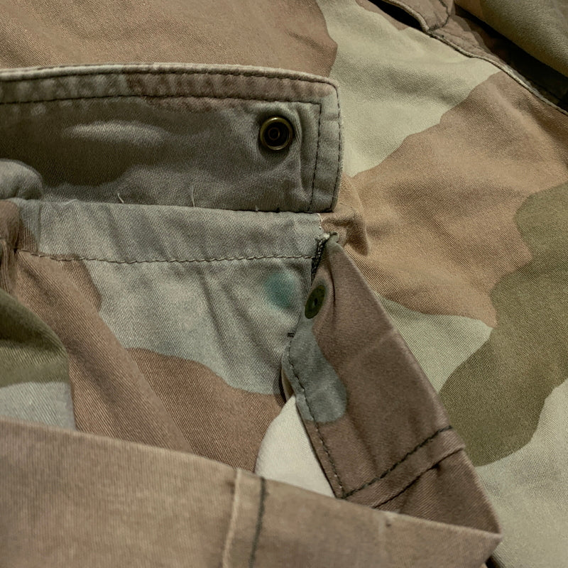 【中古品】【メンズ】 NEIGHBORHOOD ネイバーフッド SHORT CARGO PANTS ショートカーゴパンツ ボトムス カモ 153-260716-ko-18-tei サイズ：M カラー：迷彩 万代Net店
