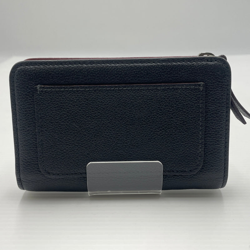 【中古品】【メンズ】 JIMMY CHOO ジミーチュウ LOGO FRONT BI-FOLD WALLET ロゴフロント バイフォールド ウォレット 二つ折り財布 181-260720-ss-02-tei カラー：ブラック 万代Net店