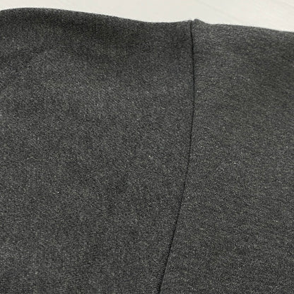 【中古品】【メンズ】 FEAR OF GOD ESSENTIALS フィア オブ ゴッド エッセンシャルズ EMBOS CLASSIC HOODIE エンボス クラシック フーディー 長袖 トップス プルーオーバーパーカー 142-260718-sa-11-tei サイズ：M カラー：グレー 万代Net店