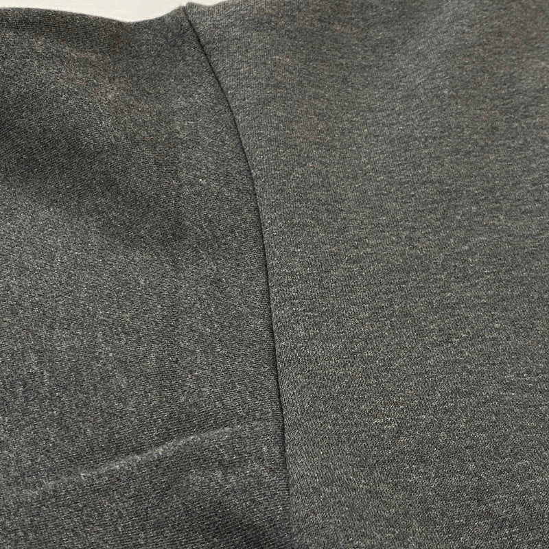 【中古品】【メンズ】 FEAR OF GOD ESSENTIALS フィア オブ ゴッド エッセンシャルズ EMBOS CLASSIC HOODIE エンボス クラシック フーディー 長袖 トップス プルーオーバーパーカー 142-260718-sa-11-tei サイズ：M カラー：グレー 万代Net店
