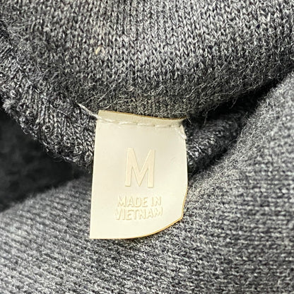 【中古品】【メンズ】 FEAR OF GOD ESSENTIALS フィア オブ ゴッド エッセンシャルズ EMBOS CLASSIC HOODIE エンボス クラシック フーディー 長袖 トップス プルーオーバーパーカー 142-260718-sa-11-tei サイズ：M カラー：グレー 万代Net店