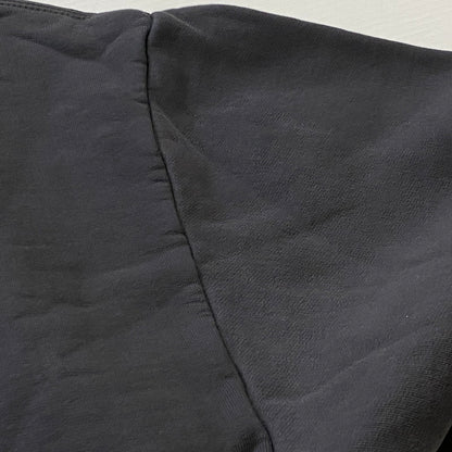 【中古品】【メンズ】 FEAR OF GOD ESSENTIALS フィア オブ ゴッド エッセンシャルズ CAMPUS 90's LONG SLEEVE SWEAT キャンパス 90年代 ロング スリーブ スウェット 長袖 トップス トレーナー 142-260718-sa-06-tei サイズ：L カラー：ブラック 万代Net店