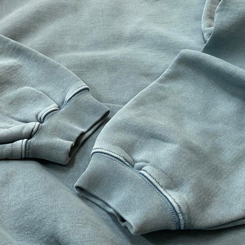 【中古品】【メンズ】 FEAR OF GOD ESSENTIALS フィア オブ ゴッド エッセンシャルズ CAMPUS 90's LONG SLEEVE SWEAT キャンパス 90年代 ロング スリーブ スウェット 長袖 トップス トレーナー 142-260718-sa-04-tei サイズ：L カラー：ブルー 万代Net店