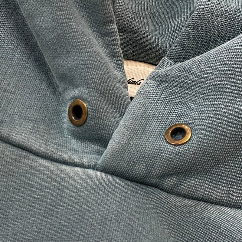 【現状渡し品】【メンズ】 FEAR OF GOD ESSENTIALS CAMPUS フィア オブ ゴッド エッセンシャルズ 90's LOGO HOODIE ロゴ フーディー トップス プルーオーバーパーカー 142-260718-sa-09-tei サイズ：M カラー：ブルー 万代Net店