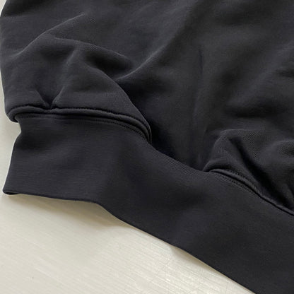 【中古品】【メンズ】 FEAR OF GOD ESSENTIALS フィア オブ ゴッド エッセンシャルズ 90's FITRAINING LOGO CREW 90年代 フィットトレーニング ロゴ クルー 長袖 トップス 142-260718-sa-05-tei サイズ：L カラー：ブラック 万代Net店