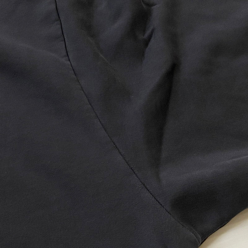 【中古品】【メンズ】 FEAR OF GOD ESSENTIALS フィア オブ ゴッド エッセンシャルズ 90's FITRAINING LOGO CREW 90年代 フィットトレーニング ロゴ クルー 長袖 トップス 142-260718-sa-05-tei サイズ：L カラー：ブラック 万代Net店