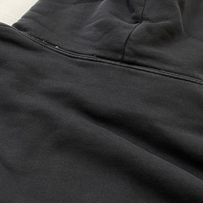 【中古品】【メンズ】 FEAR OF GOD ESSENTIALS フィア オブ ゴッド エッセンシャルズ 90’s FITRAINING LOGO HOODIE フィットトレーニング ロゴ フーディー 長袖 トップス プルーオーバーパーカー 142-260718-sa-10-tei サイズ：M カラー：ブラック 万代Net店