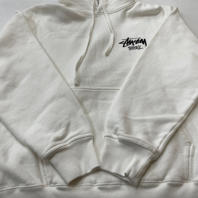 【中古品】【メンズ】 STUSSY ステューシー SEOUL LOGO HOODIE 392380 ロゴ フーディ 長袖 トップス プルオーバーパーカー 142-260720-sa-30-tei サイズ：L カラー：ホワイト系 万代Net店
