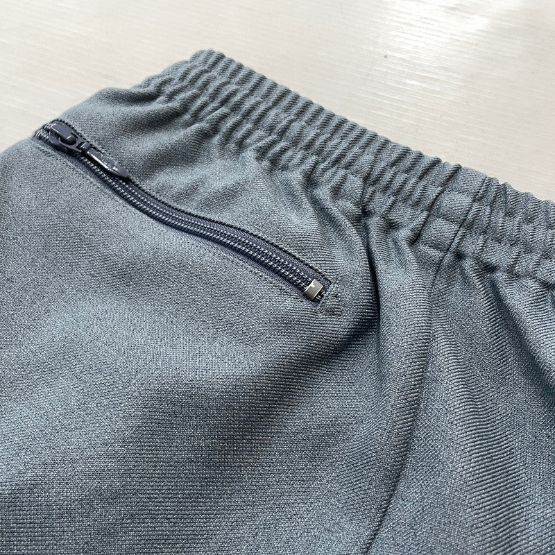 【中古品】【メンズ】 NEEDLES ニードルス 22SS WILD LIFE TAILOR NARROW KP401 2022年春夏 ワイルド ライフ テーラー ナロウ ボトムス 別注 151-260720-sa-25-tei サイズ：M カラー：グレー系 万代Net店