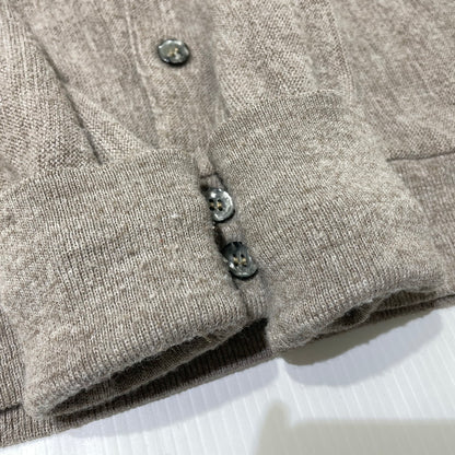 【中古品】【メンズ】 IZOD LACOSTE アイゾッド ラコステ 90's ACRYLIC KNIT CARDIGAN 90年代 アクリル ニット カーディガン 長袖 トップス 145-260828-yo-03-teih サイズ：不明 カラー：ベージュ系 万代Net店