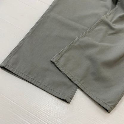 【中古品】【メンズ】 UNDEFEATED アンディーテッド 50133 BULL DENIM CHINO ブル デニム チノ ボトムス 153-260721-sa-16-tei サイズ：34 カラー：グレー 万代Net店