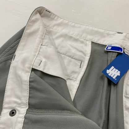 【中古品】【メンズ】 UNDEFEATED アンディーテッド 50133 BULL DENIM CHINO ブル デニム チノ ボトムス 153-260721-sa-16-tei サイズ：34 カラー：グレー 万代Net店