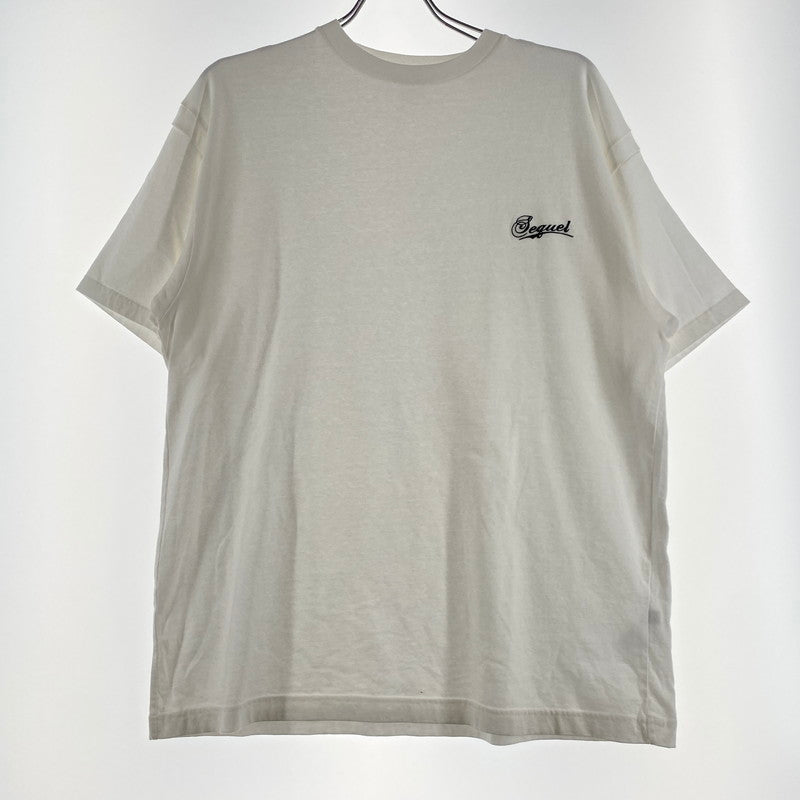 【中古品】【メンズ】 SEQUEL スィークェル EMBROIDERY LOGO TEE 刺繍 ロゴ Tシャツ 半袖 トップス 142-260721-sa-02-tei サイズ：L カラー：ホワイト 万代Net店