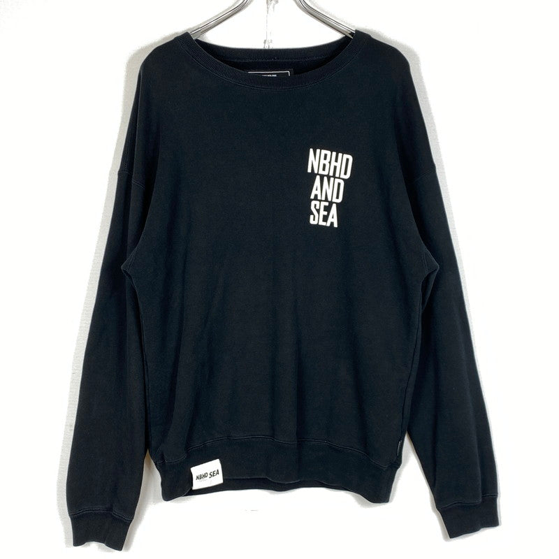 【中古品】【メンズ】 NEIGHBORHOOD ネイバーフッド × WINDANDSEA ウィンダンシー 別注コラボ LOGOSWEAT 231UWWSN ロゴ スウェット トップス トレ－ナー 142-260721-sa-04-tei サイズ：S カラー：ブラック 万代Net店