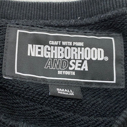 【中古品】【メンズ】 NEIGHBORHOOD ネイバーフッド × WINDANDSEA ウィンダンシー 別注コラボ LOGOSWEAT 231UWWSN ロゴ スウェット トップス トレ－ナー 142-260721-sa-04-tei サイズ：S カラー：ブラック 万代Net店