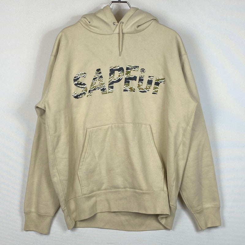 【現状渡し品】【メンズ】 SAPEUR サプール CAMOUFLAGE LOGO FOODIE 迷彩 ロゴ フーディー 長袖 トップス プルオーバーパーカー 142-260724-sa-19-tei サイズ：L カラー：ベージュ 万代Net店
