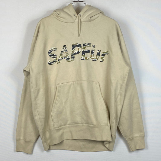 【現状渡し品】【メンズ】 SAPEUR サプール CAMOUFLAGE LOGO FOODIE 迷彩 ロゴ フーディー 長袖 トップス プルオーバーパーカー 142-260724-sa-19-tei サイズ：L カラー：ベージュ 万代Net店