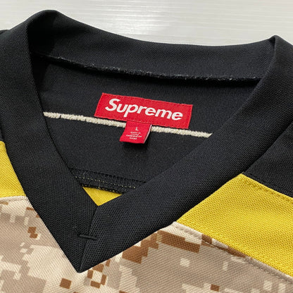 【中古品】【メンズ】 SUPREME シュプリーム 25FW FIRE&ICE HOCKEY JERSEY 2025年秋冬 ファイヤーアンドアイス ホッケー ジャージ 長袖 トップス 149-260724-sa-17-tei サイズ：L カラー：カモ柄 万代Net店