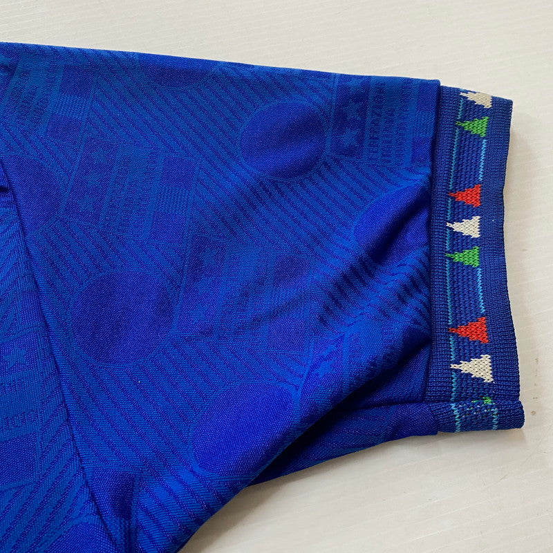 【現状渡し品】【メンズ】 DIADORA ディアドラ 90's FIGC R.BAGGIO UNIFORM 90年代 フィグシー ロベルト バッジョ ユニフォーム 半袖 トップス サッカー イタリア 代表 148-260724-sa-22-tei サイズ：M カラー：ブルー 万代Net店