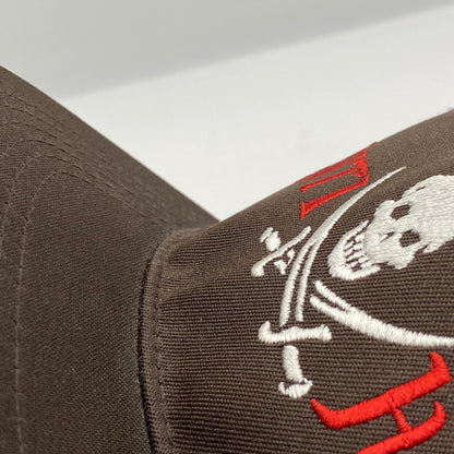 【中古品】【メンズ】 ANTI HERO アンチヒーロー PIRATE LOGO CAP パイレーツ ロゴ キャップ 帽子 185-260724-sa-27-tei カラー：ブラウン 万代Net店