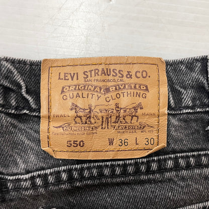 【中古品】【メンズ】 Levi’s リーバイス 550 BLACK DENIM PANTS MADE IN USA ブラックデニムパンツ ボトムス ジーンズ オレンジタブ ボタン裏刻印896 156-260730-ss-13-tei サイズ：36 カラー：ブラック 万代Net店