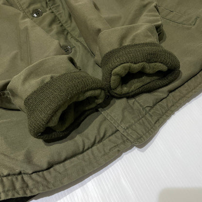【中古品】【メンズ】 U.S.NAVY アメリカ海軍 A-2 DECK JACKET デッキジャケット アウター 145-260730-ss-10-tei サイズ：42~44/※使用感有 カラー：カーキ 万代Net店