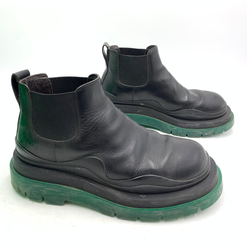 【現状渡し品】【メンズ】 Bottega Veneta ボッテガヴェネタ TIRE BOOTS タイヤ ブーツ 靴 シューズ チェルシーブーツ 183-260727-ko-03-tei サイズ：41 カラー：ブラックグリーン 万代Net店