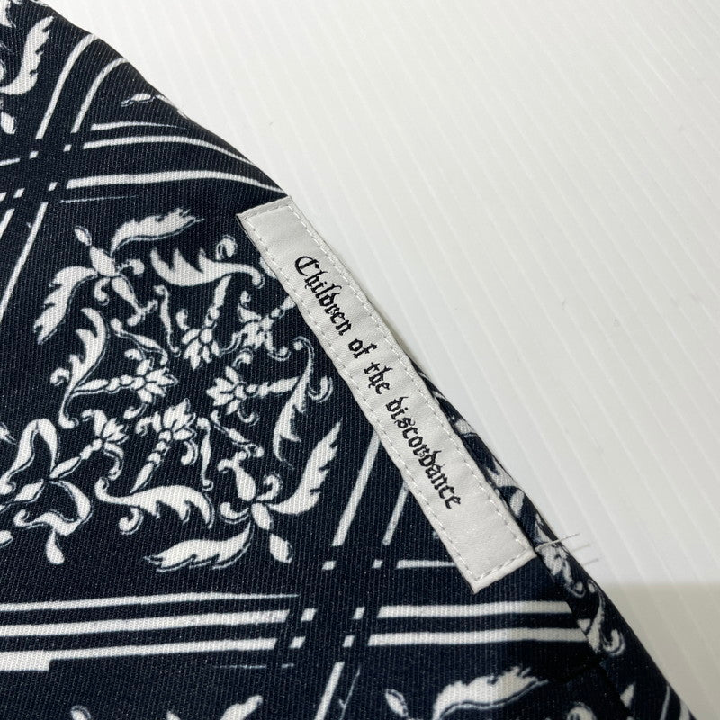 【中古品】【メンズ】 CHILDREN OF THE DISCORDANCE チルドレンオブザディスコーダンス 22SS PERSONAL DATA PRINT SHORT COTDPT-343F ショートパンツ ボトムス 151-260727-yo-16-tei サイズ：3 カラー：ブラック 万代Net店