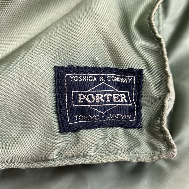 【現状渡し品】【メンズ】 PORTER ポーター TANKER TOTE BAG タンカー トートバッグ カバン MA-1 モチーフ 188-260727-ko-09-tei カラー：セージグリーン 万代Net店