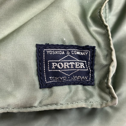 【現状渡し品】【メンズ】 PORTER ポーター TANKER TOTE BAG タンカー トートバッグ カバン MA-1 モチーフ 188-260727-ko-09-tei カラー：セージグリーン 万代Net店