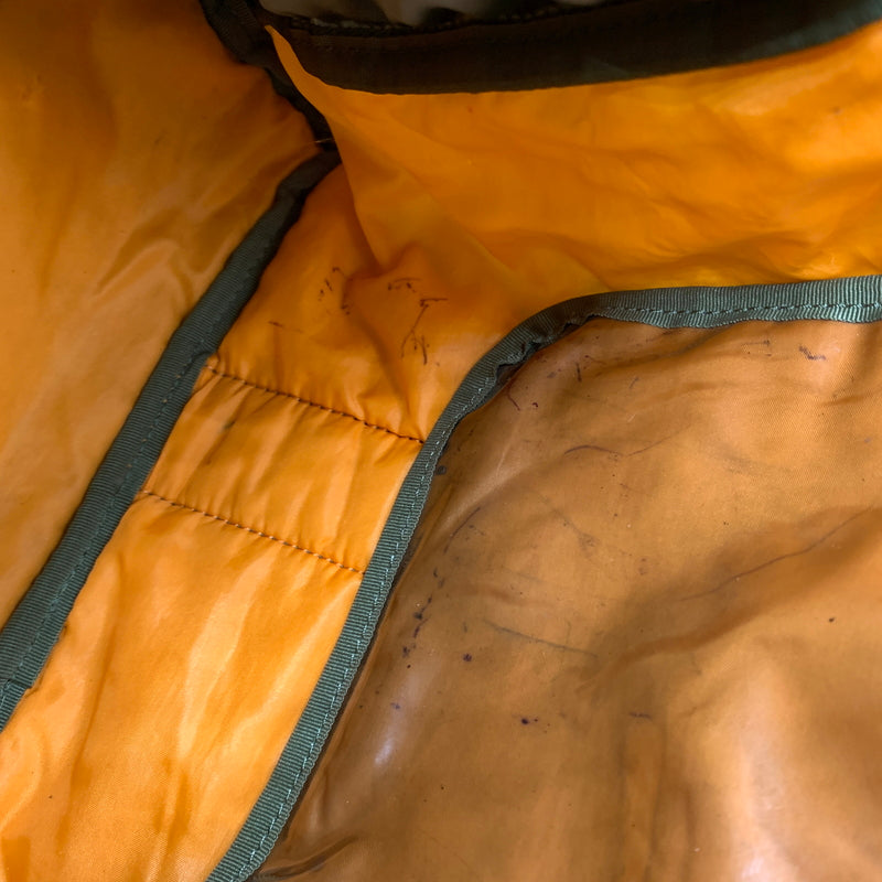 【現状渡し品】【メンズ】 PORTER ポーター TANKER TOTE BAG タンカー トートバッグ カバン MA-1 モチーフ 188-260727-ko-09-tei カラー：セージグリーン 万代Net店