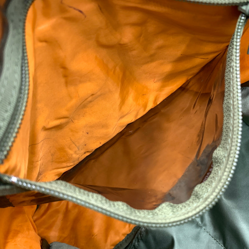 【現状渡し品】【メンズ】 PORTER ポーター TANKER TOTE BAG タンカー トートバッグ カバン MA-1 モチーフ 188-260727-ko-09-tei カラー：セージグリーン 万代Net店
