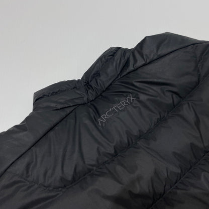 【中古品】【メンズ】 ARC'TERYX アークテリクス CERIUM JACKET X000007467 セリウム ジャケット アウター ダウンジャケット 144-260727-yo-03-tei サイズ：L カラー：ブラック 万代Net店
