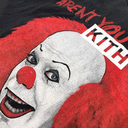 【中古品】【メンズ】 KITH キス VINTAGE PROGRAM TEE "PENNY WISE" 23-071-060-0033-30 ヴィンテージ プログラム Tシャツ ペニーワイズ 半袖 トップス 142-260727-yo-14-tei サイズ：XL カラー：ブラック 万代Net店