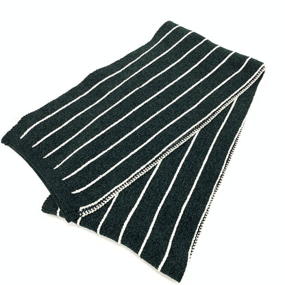 【中古品】【メンズ】 KITH ＆ KIN キス アンド キン PINSTRIPE CHENILLE SCARF KHM050070 ピンストライプ シェニール スカーフ アクセサリー マフラー 187-260727-ko-14-tei カラー：グリーン系 万代Net店