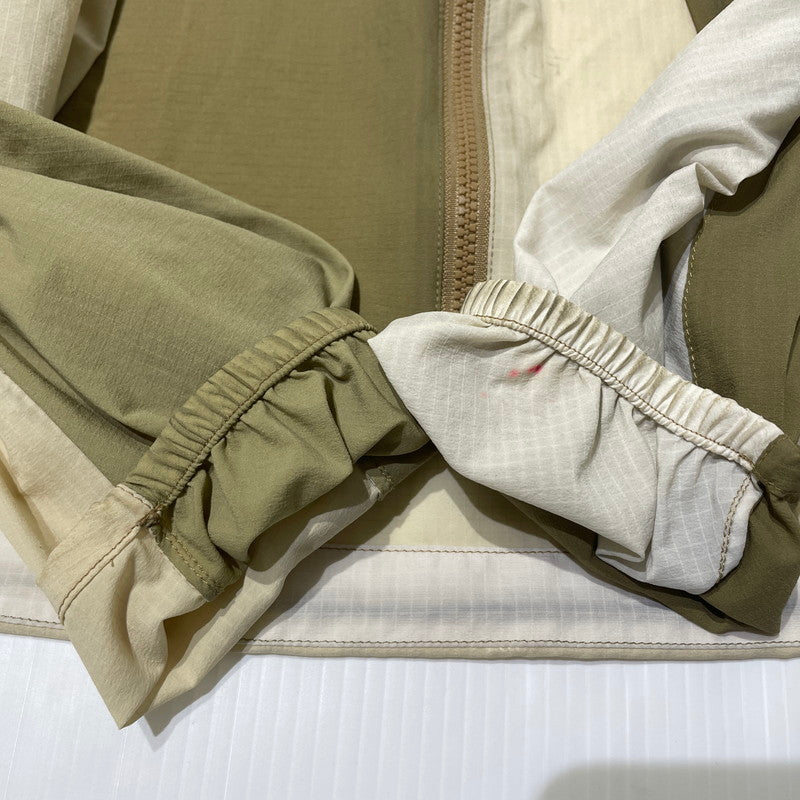 【中古品】【メンズ】 ARC'TERYX アークテリクス × BEAMS ビームス 別注コラボ SQUAMISH HOODY X00000922901 スコーミッシュ フーディ ライトアウター ジャケット 144-260727-yo-12-tei サイズ：M カラー：ベージュ 万代Net店