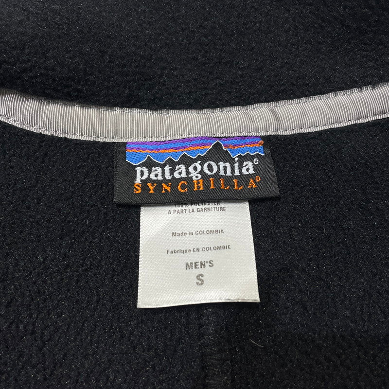【中古品】【メンズ】 PATAGONIA パタゴニア SYNCHILLA FLEECE JACKET 25395F7 シンチラ フリース ジャケット ライトアウター 07年製 144-260727-yo-04-tei サイズ：S カラー：ブラック 万代Net店